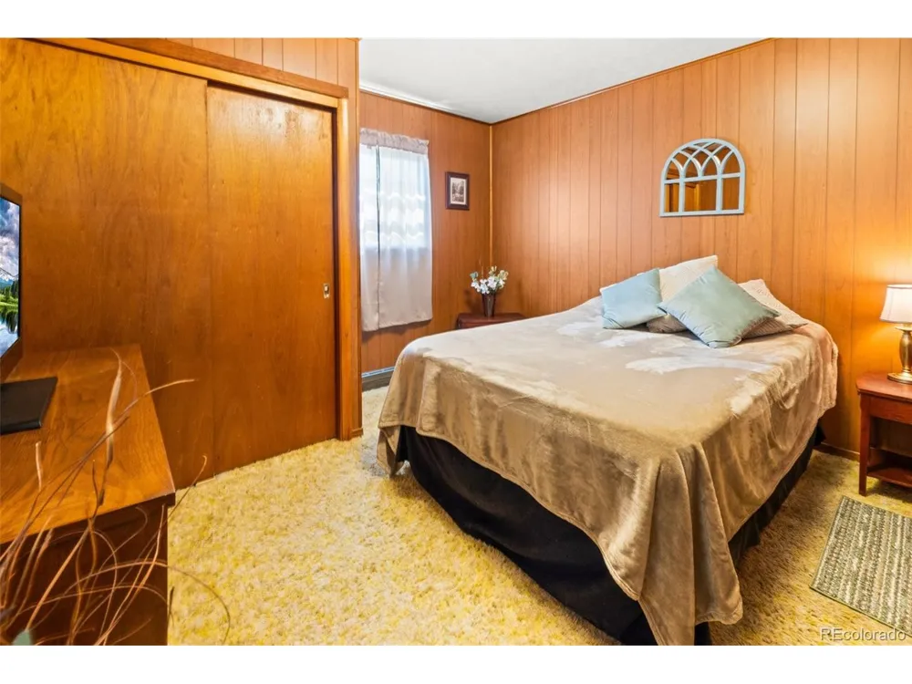 469 Fremont Avenue Akron, CO 80720