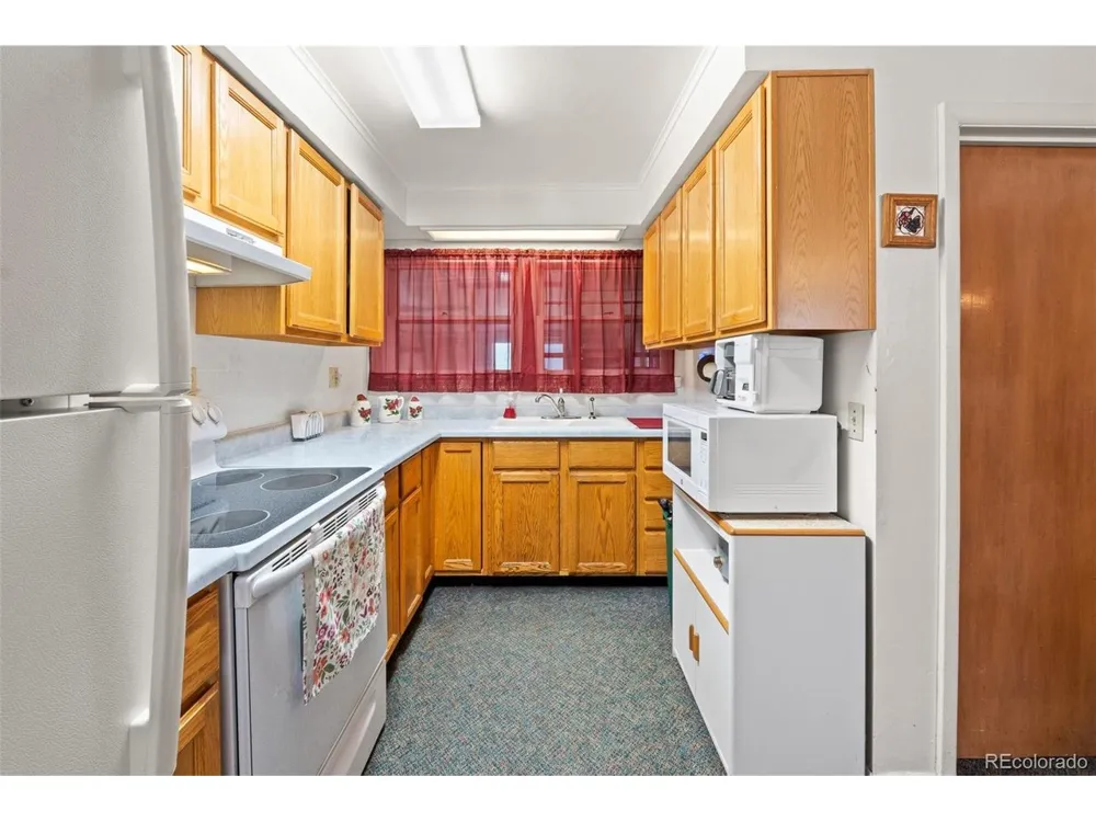 469 Fremont Avenue Akron, CO 80720