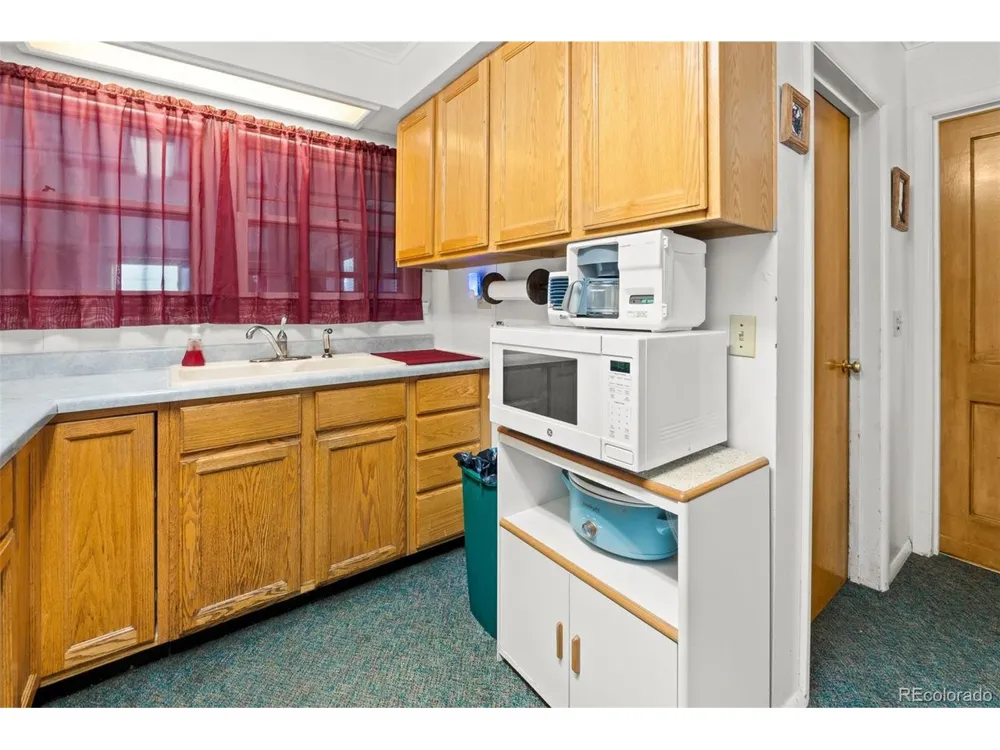 469 Fremont Avenue Akron, CO 80720