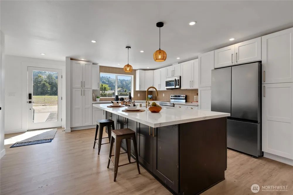 16221 75th Street E Sumner, WA 98390