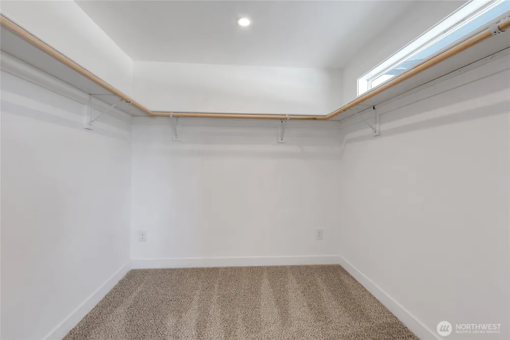 16221 75th Street E Sumner, WA 98390