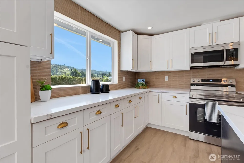 16221 75th Street E Sumner, WA 98390