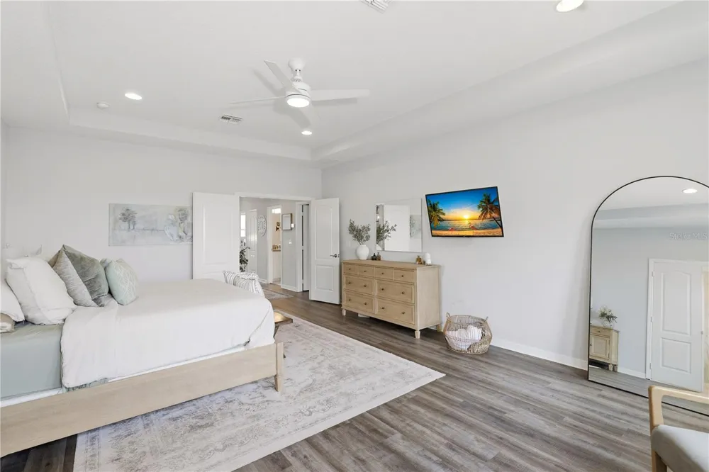 285 ANCONA AVENUE Debary, FL 32713