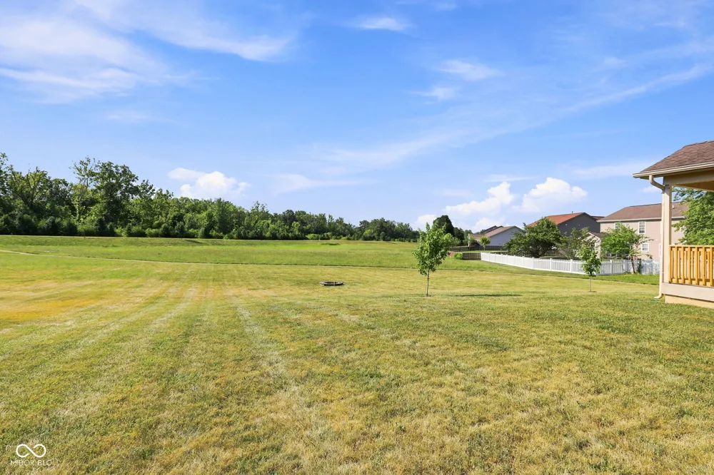 2699 Liatris Drive Plainfield, IN 46168