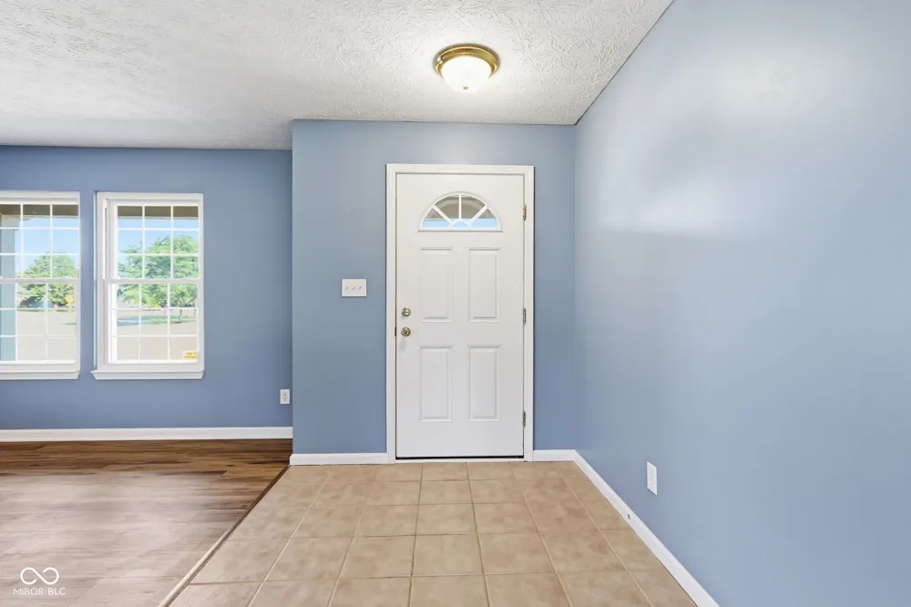 2699 Liatris Drive Plainfield, IN 46168