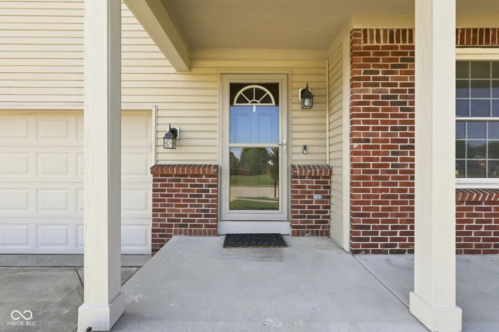 2699 Liatris Drive Plainfield, IN 46168