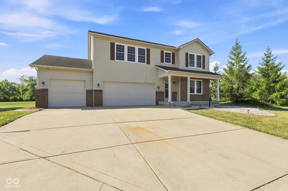 2699 Liatris Drive Plainfield, IN 46168