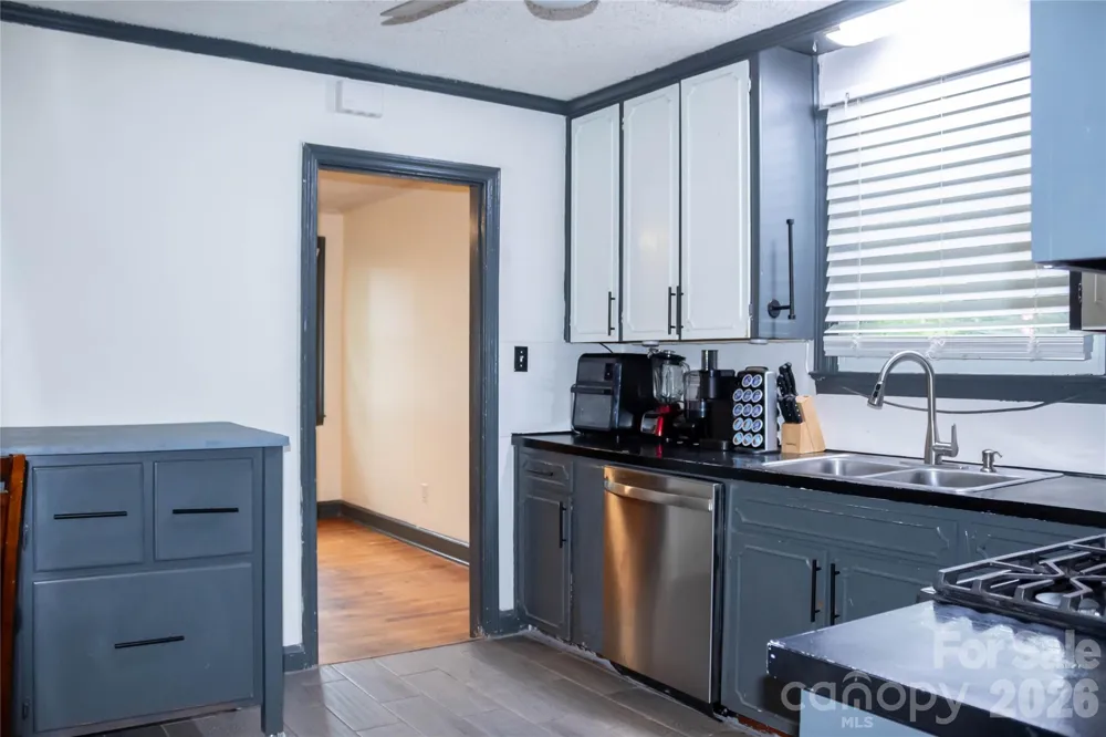 3413 1st Avenue Circle NW Hickory, NC 28601