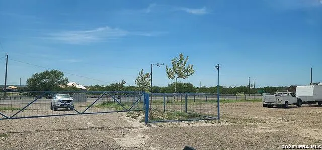 10108 US HWY 277 Eagle Pass, TX 78852