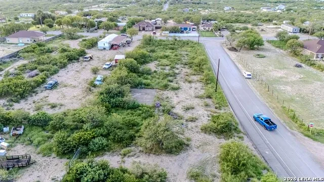 20 Santos Circle Eagle Pass, TX 78852