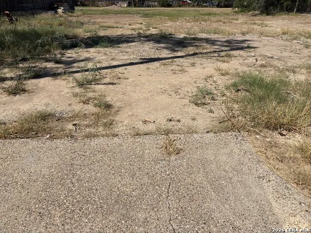 933 Concho Eagle Pass, TX 78852