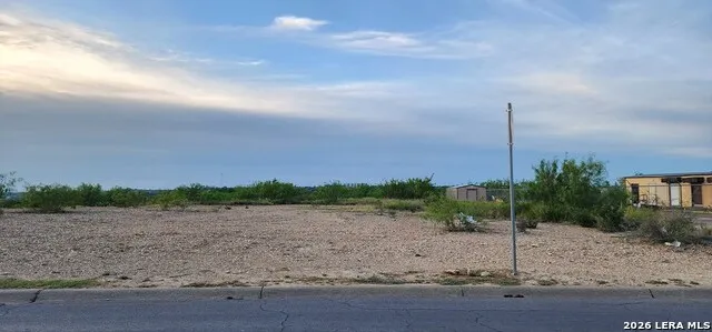 2052 Brown St. Eagle Pass, TX 78852