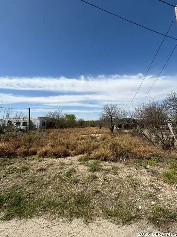 248 Calle Linda Vista Eagle Pass, TX 78852