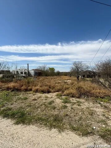 248 Calle Linda Vista Eagle Pass, TX 78852