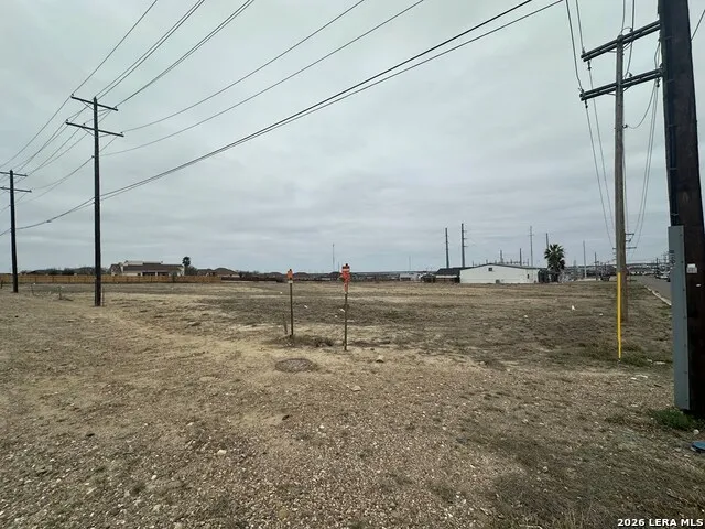 2386 Veterans Blvd Eagle Pass, TX 78852