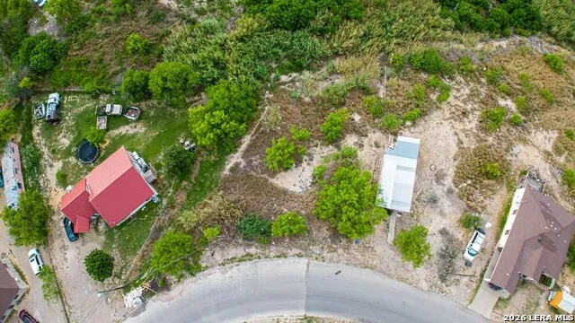 1928 Vista Bonita Dr. Eagle Pass, TX 78852