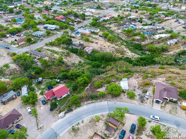 1928 Vista Bonita Dr. Eagle Pass, TX 78852