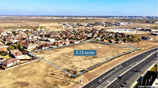 2520 N. Veterans Eagle Pass, TX 78852