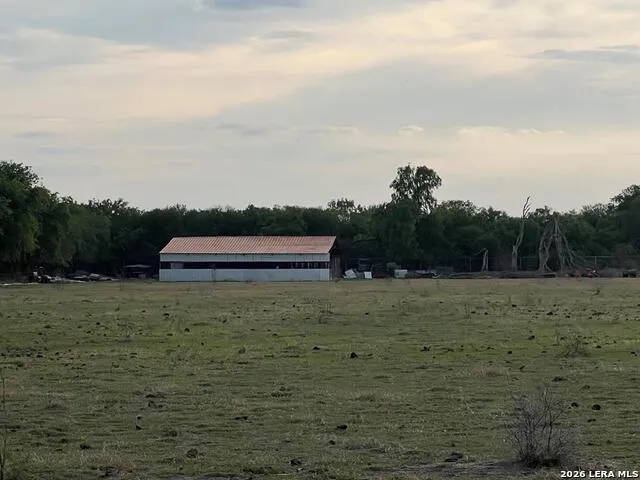 21739 N US Hwy 277 Quemado, TX 78877
