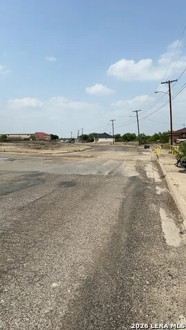 1910 Lewis Street Eagle Pass, TX 78852