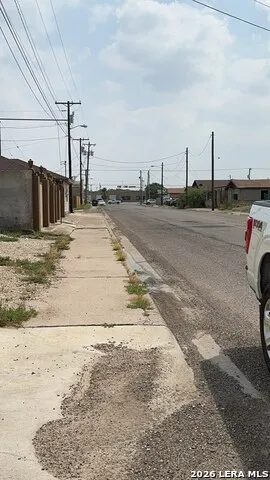 1910 Lewis Street Eagle Pass, TX 78852