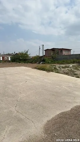 1910 Lewis Street Eagle Pass, TX 78852