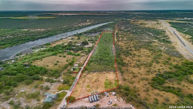 658 RIVERSIDE DR Eagle Pass, TX 78852