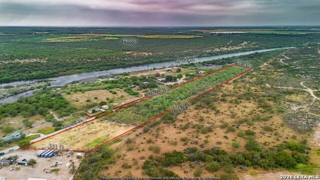 658 RIVERSIDE DR Eagle Pass, TX 78852