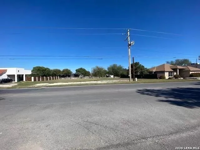 201 W CANTU RD. #N/A Del Rio, TX 78840