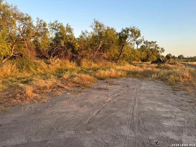 875 Ritchie Road Eagle Pass, TX 78852