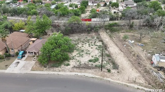 140 BALCONES BLVD Eagle Pass, TX 78852