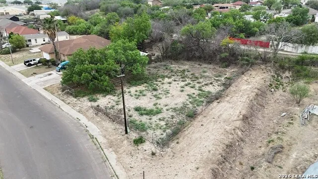 140 BALCONES BLVD Eagle Pass, TX 78852