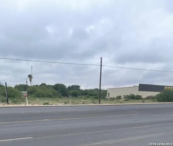  Eagle Pass, TX 78852