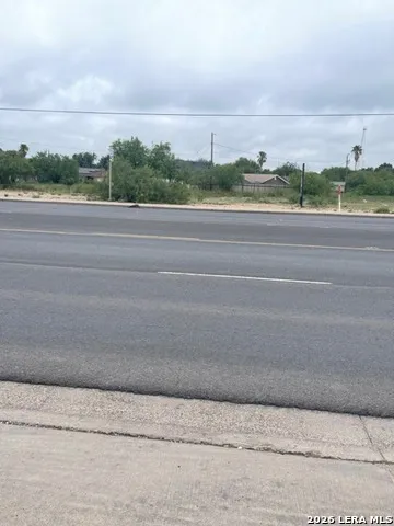  Eagle Pass, TX 78852