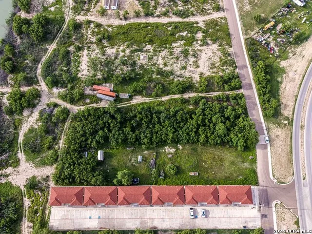 425 Riverside Dr. Eagle Pass, TX 78852
