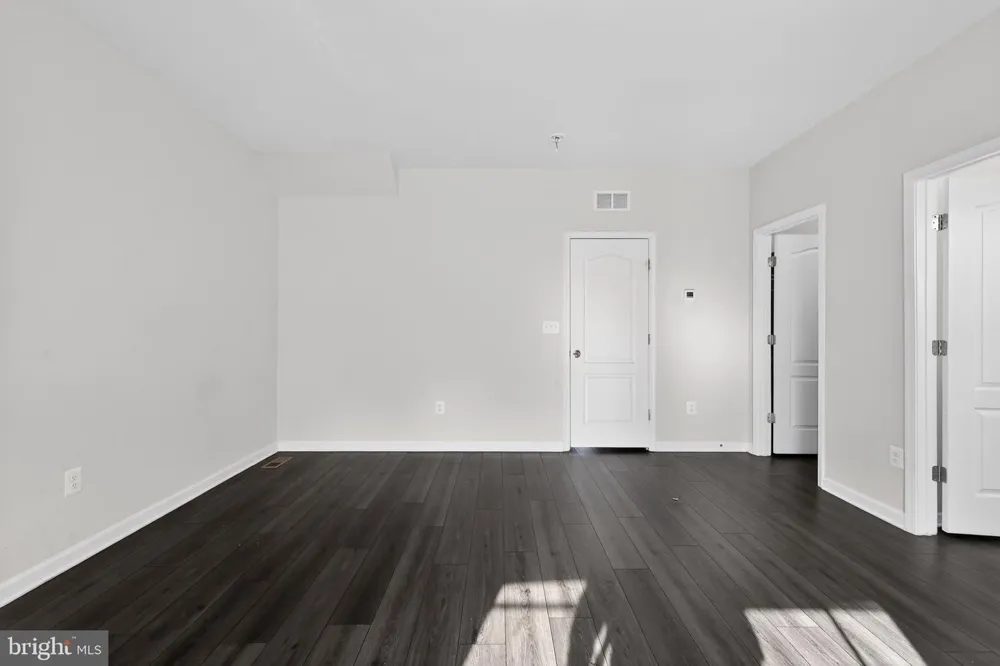 1027 OVERLOOK WAY Laurel, MD 20707