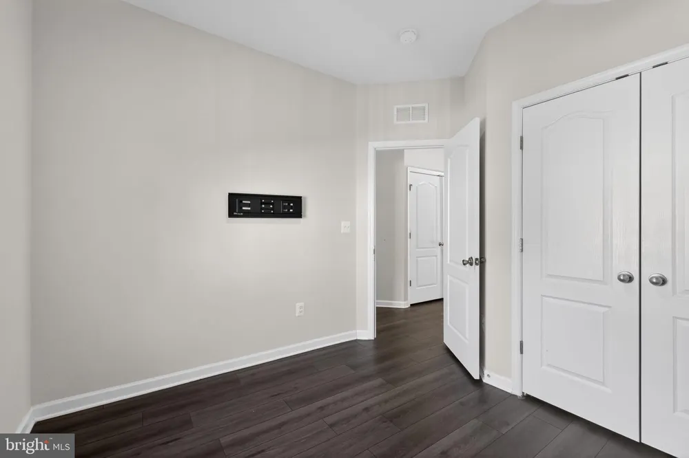 1027 OVERLOOK WAY Laurel, MD 20707