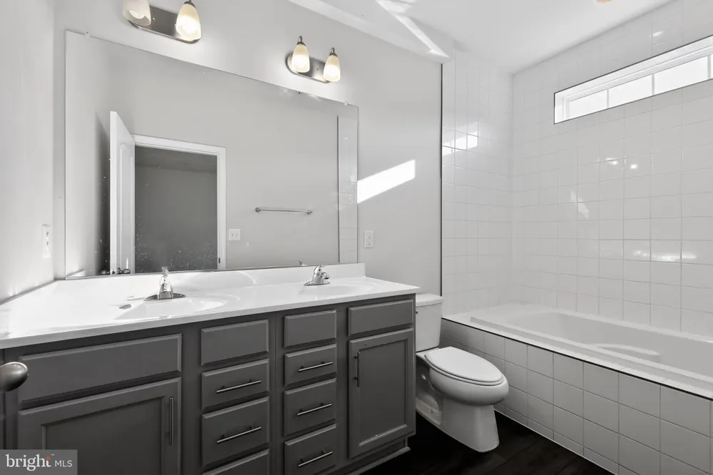 1027 OVERLOOK WAY Laurel, MD 20707