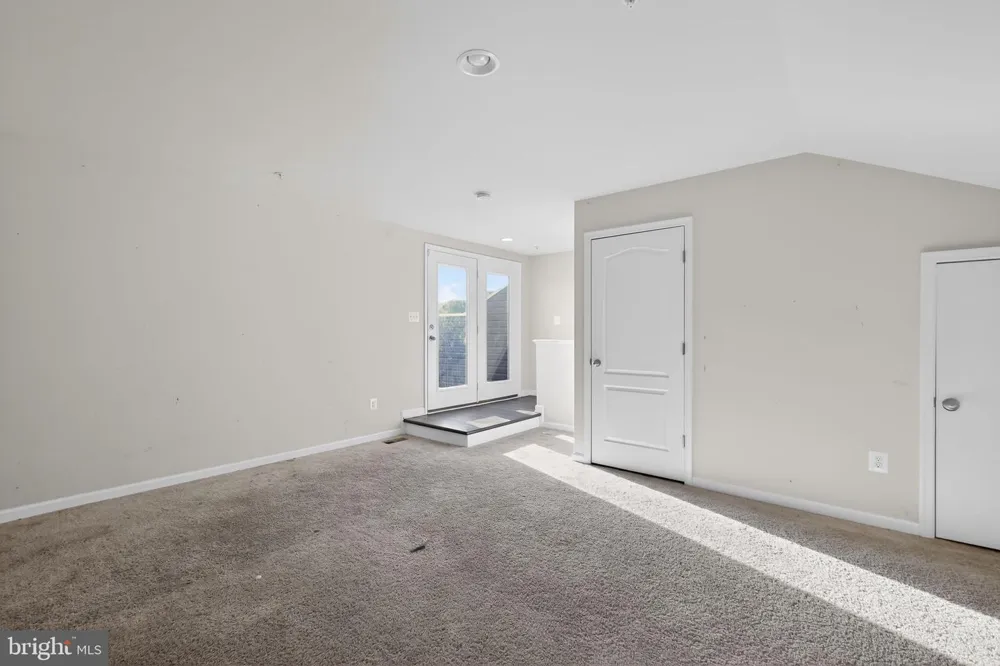 1027 OVERLOOK WAY Laurel, MD 20707