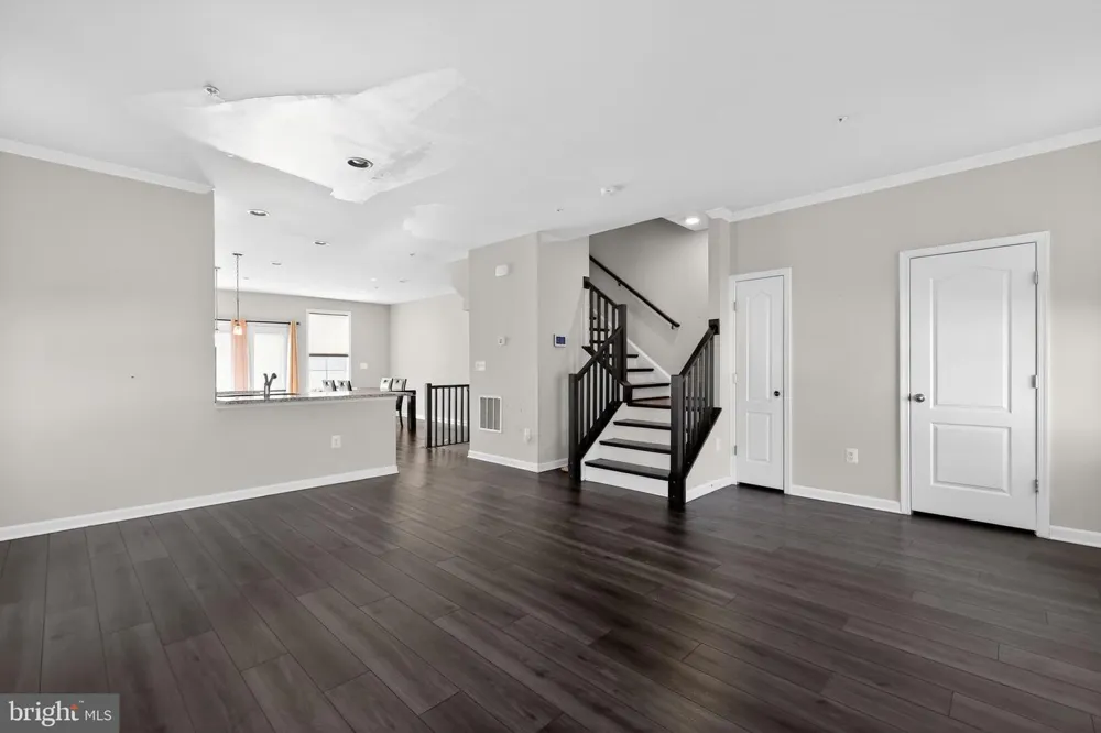 1027 OVERLOOK WAY Laurel, MD 20707