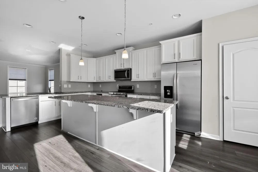 1027 OVERLOOK WAY Laurel, MD 20707