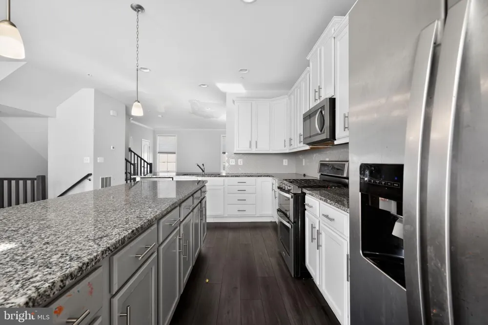 1027 OVERLOOK WAY Laurel, MD 20707