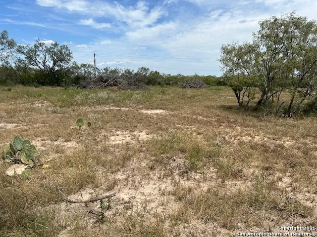 2042 Good Luck Seguin, TX 78155
