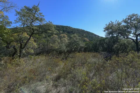 286 private road 1733
