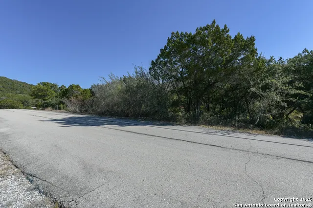 286 private road 1733 Mico, TX 78056