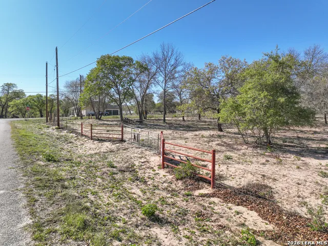 TBD County Road 6864 Natalia, TX 78059
