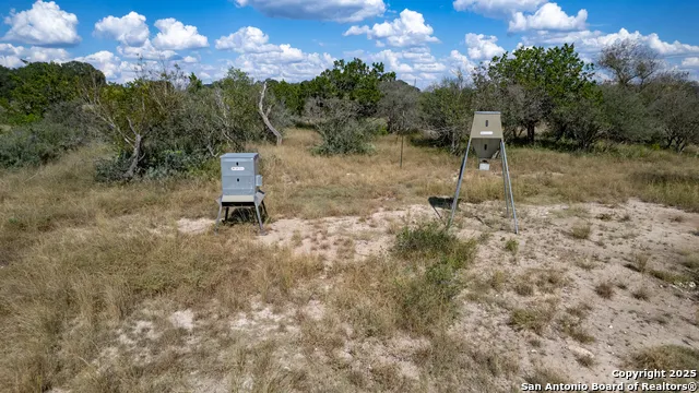 2554 CR 380 Barksdale, TX 78828