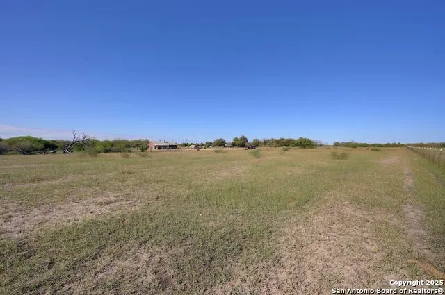 TBD CR 5718 E Natalia, TX 78059