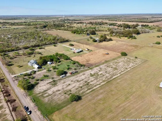 TBD CR 5718 E Natalia, TX 78059