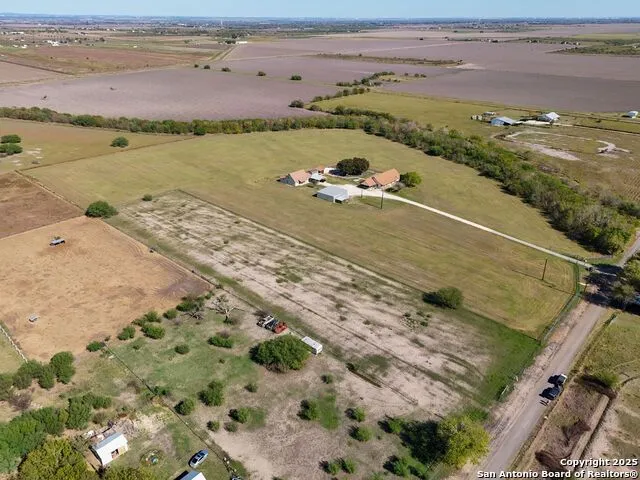 TBD CR 5718 E Natalia, TX 78059